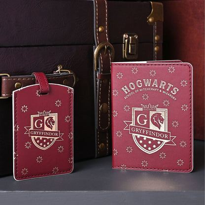 Harry Potter Passport Holder & Luggage Tag - Gryffindor