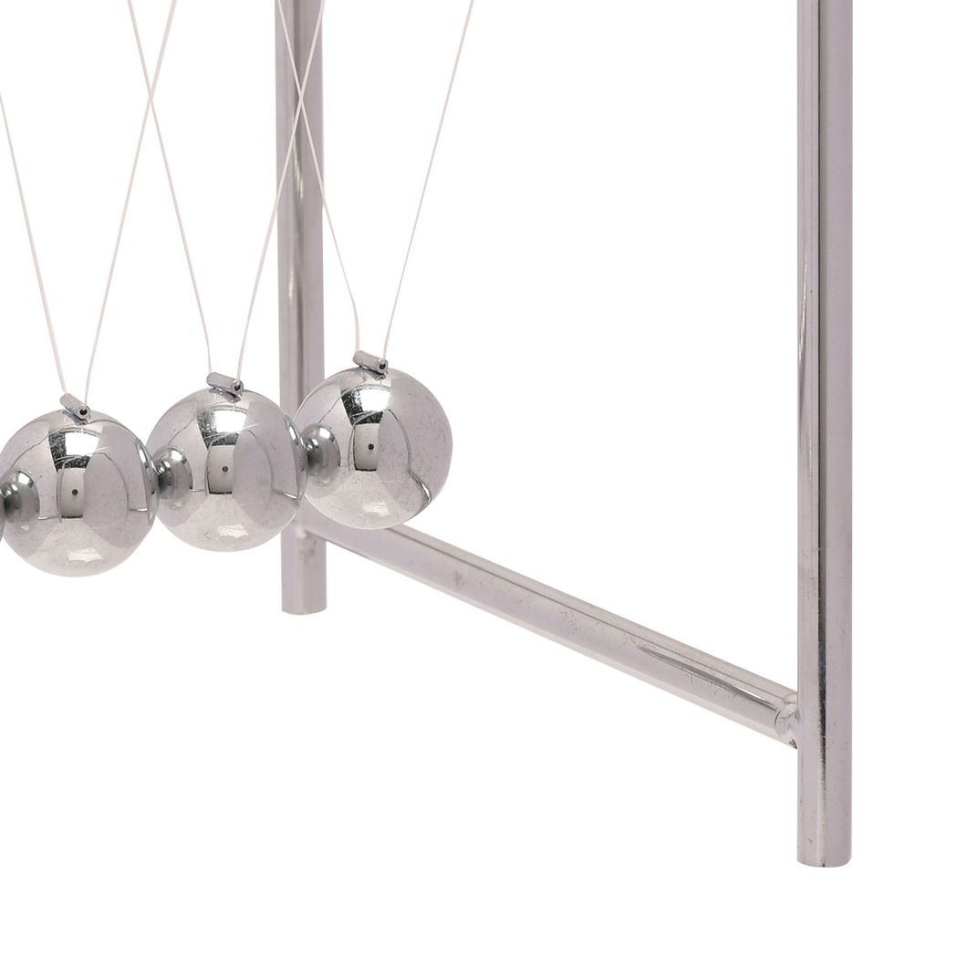 Gifts For Men Newton's Cradle 14 x 18cm