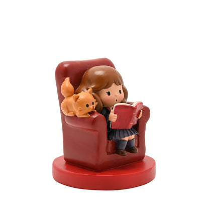 Harry Potter Back To Hogwarts Figurine - Hermione Crookshanks