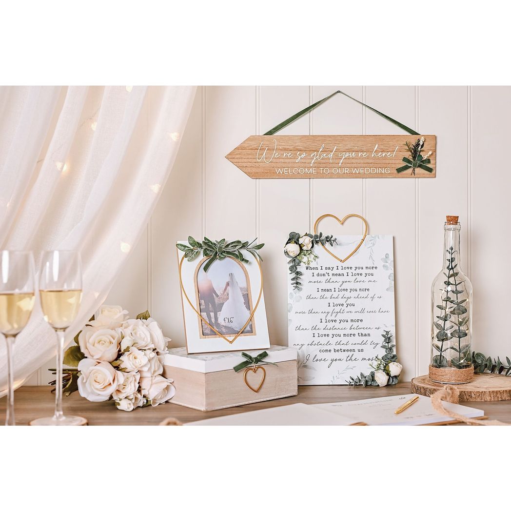 Love Story Guest Book "Wedding Guest Book" *(18/12)*